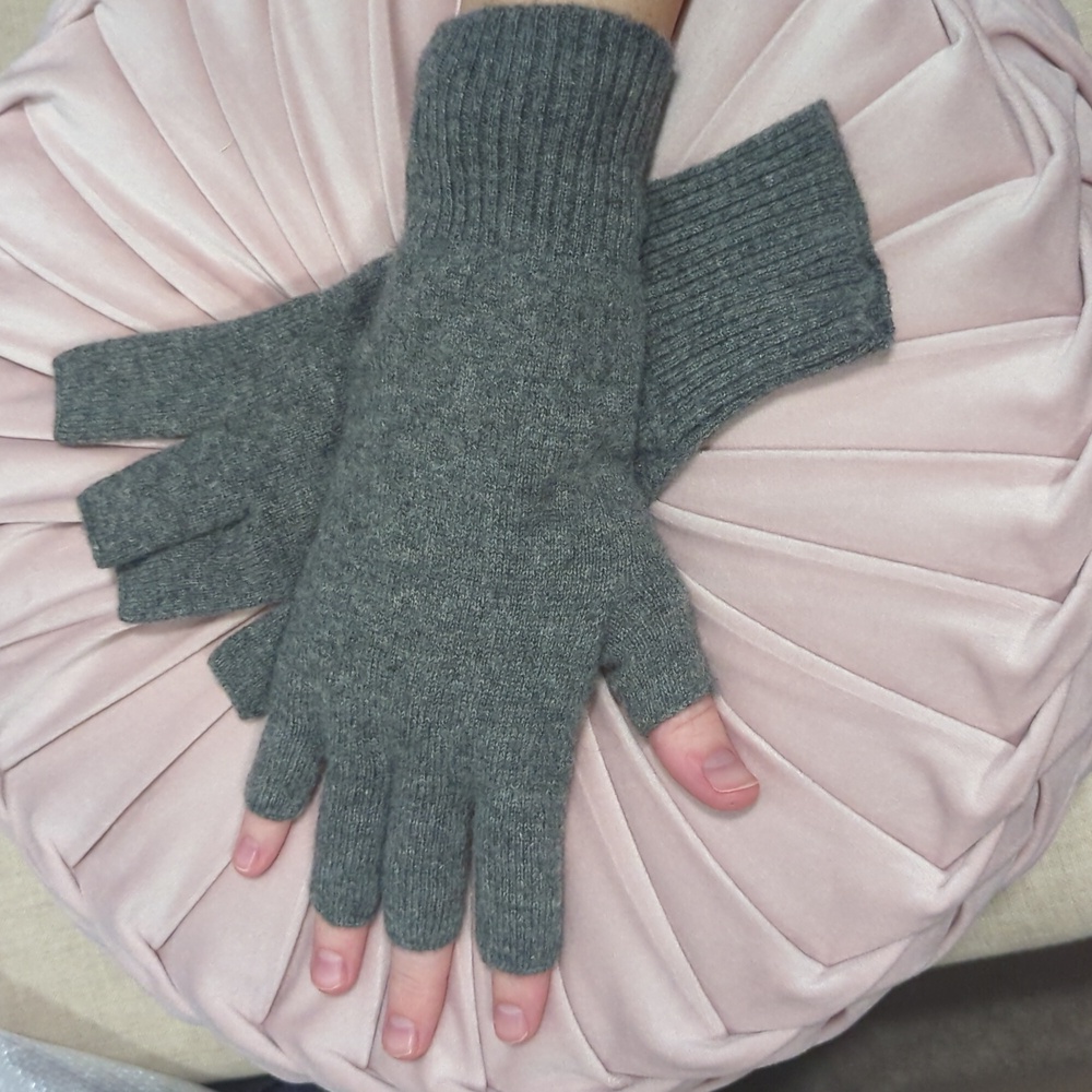 27 MILES MALIBU  cashmere fingerless gloves in heather